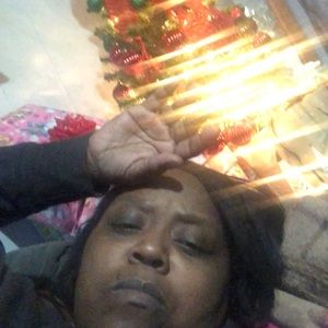 Meet your Posher, Nella